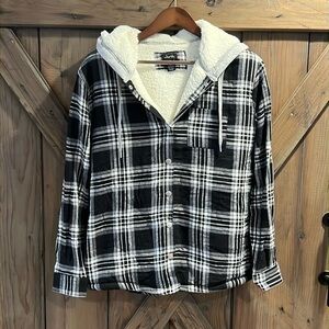 Women's Sherpa Lined Snap Flannel Hooded Jacket black white plaid Size M